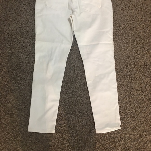 Old Navy 8 Regular White Pants Boyfriend Skinny - Picture 4 of 4